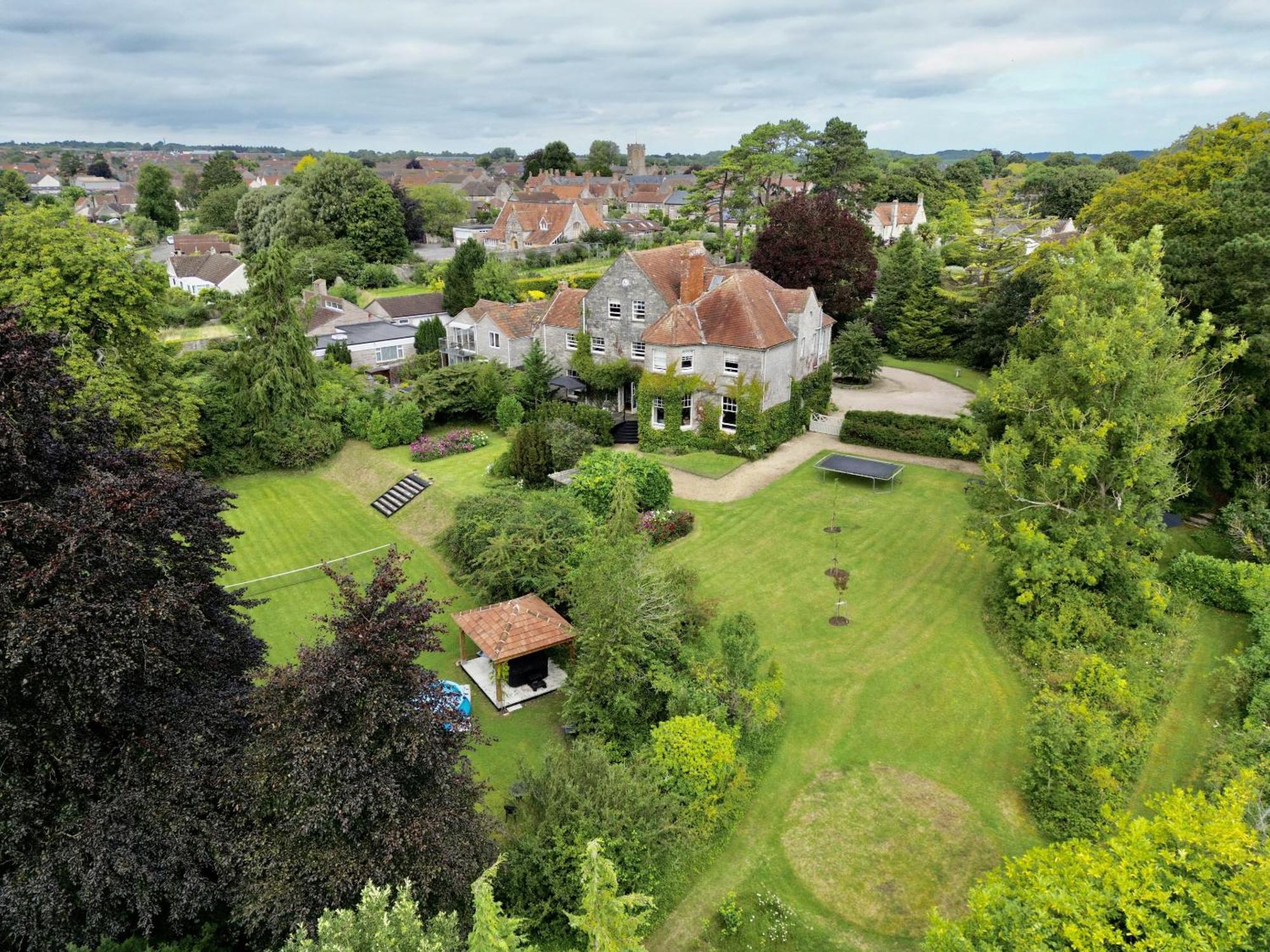 The Mount Somerton Retreat - Nr Bruton, Glastonbury, The Spectacular Wells Cathedral, Millfield School, Leonardo Helicopters, Yeovilton Luaran gambar